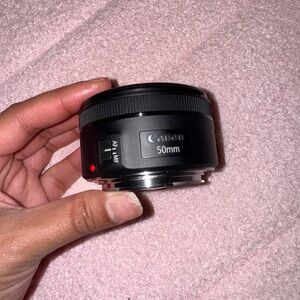 Canon 50 mm lens
